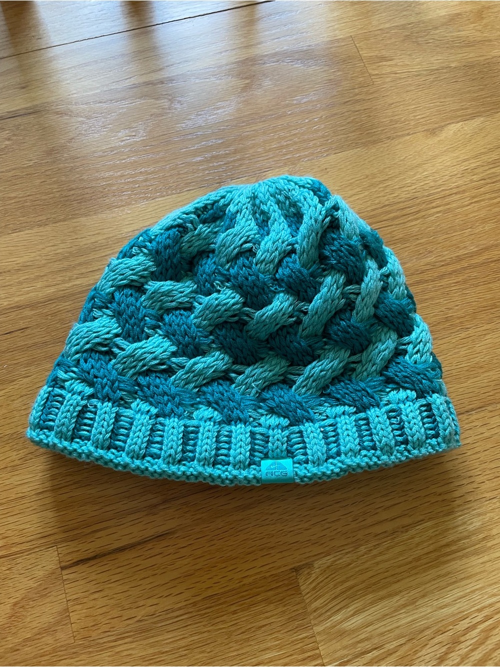 Womens Teal Turquoise Cable Knit fleece lined Beanie - ACG Nike